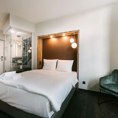 Отель Travel24 3*