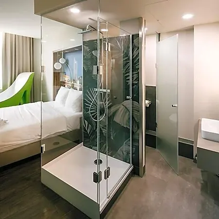 Travel24 Hotel 3*